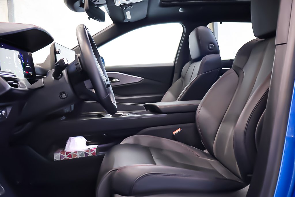 2024 Acura ZDX TYPE S + AWD + ELECTRIQUE in Terrebonne, Quebec - 10 - w1024h768px