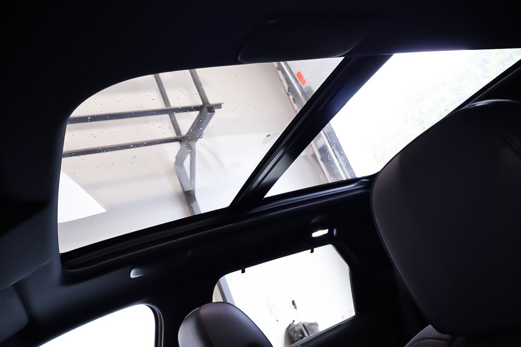 2024 Acura ZDX TYPE S + AWD + ELECTRIQUE in Terrebonne, Quebec - 11 - w1024h768px