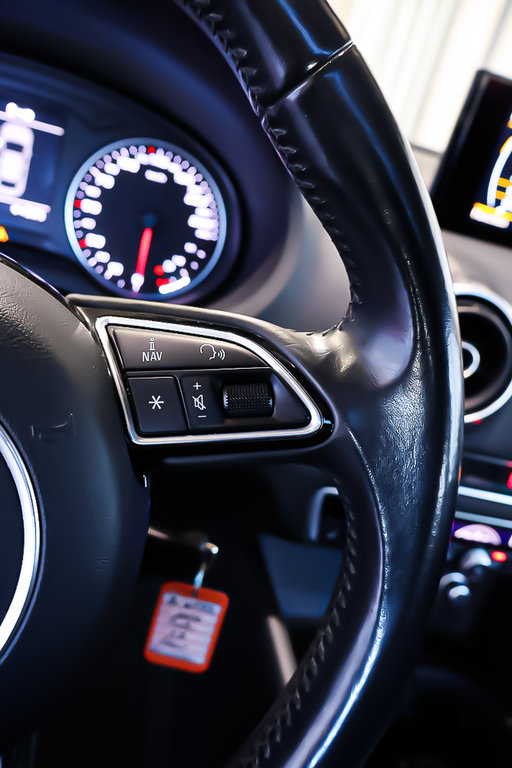 2016 Audi A3 1.8T KOMFORT + CUIR + TOIT OUVRANT PANO in Terrebonne, Quebec - 18 - w1024h768px