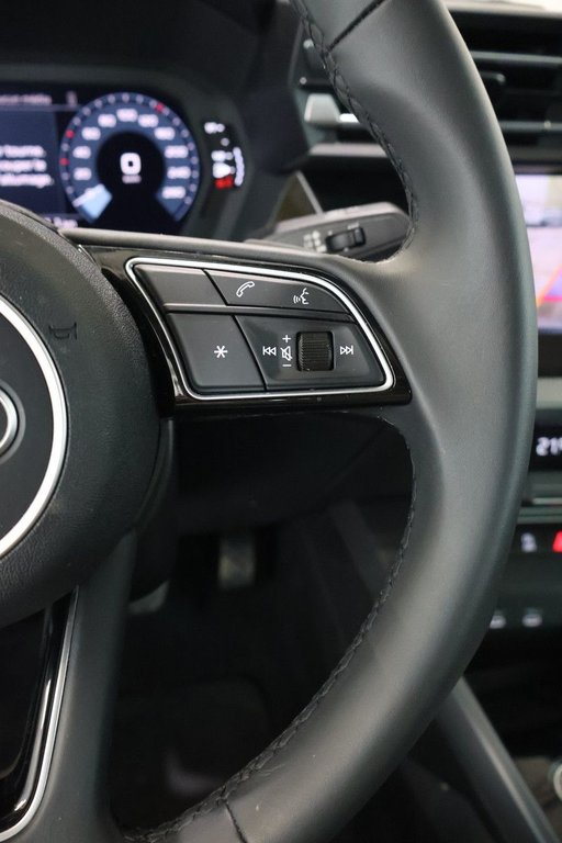 2026 Audi A3 SEDAN KOMFORT + AWD + TOIT OUVRANT in Terrebonne, Quebec - 18 - w1024h768px