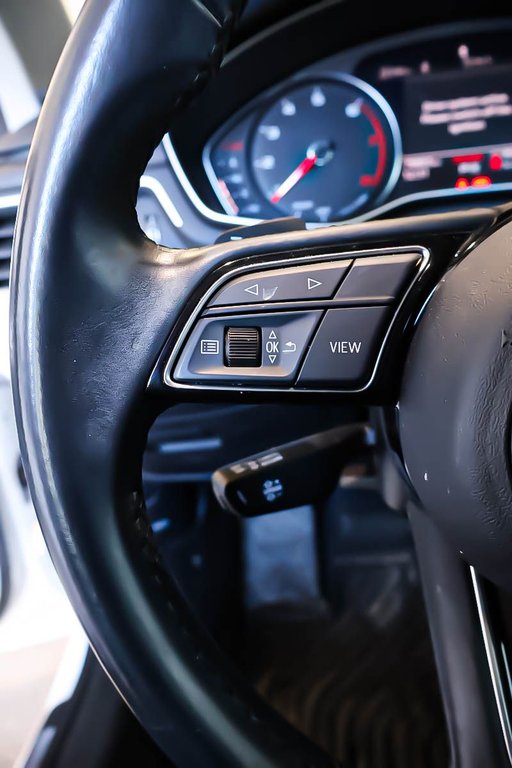 2021 Audi A4 KOMFORT QUATTRO + CUIR + TOIT OUVRANT in Terrebonne, Quebec - 14 - w1024h768px