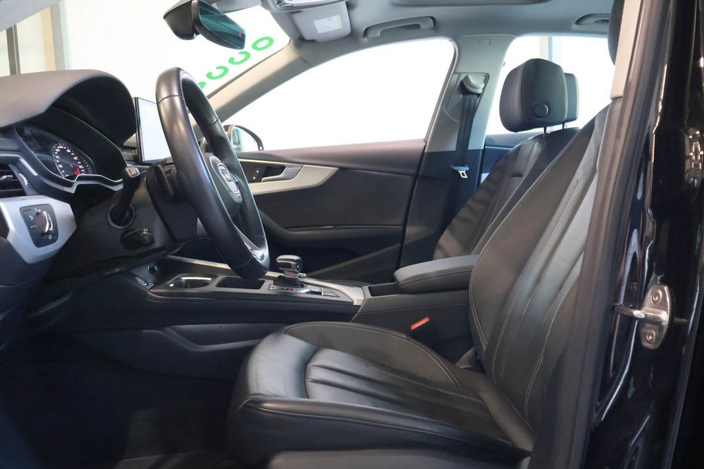 2024 Audi A4 KOMFORT QUATTRO + CUIR + TOIT OUVRANT in Terrebonne, Quebec - 10 - w1024h768px