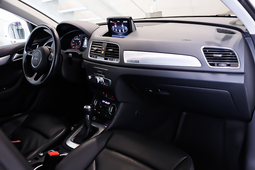 2018 Audi Q3 PROGRESSIV + AWD + TOIT OUVRANT in Terrebonne, Quebec - 15 - w1024h768px