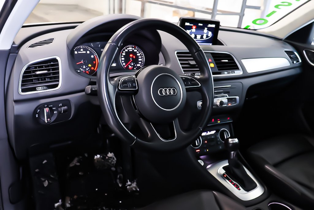 2018 Audi Q3 PROGRESSIV + AWD + TOIT OUVRANT in Terrebonne, Quebec - 17 - w1024h768px