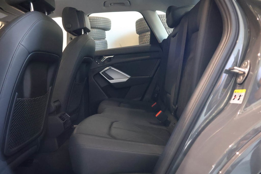 Audi Q3 KOMFORT QUATRO + TOIT OUVRANT 2020 à Terrebonne, Québec - 27 - w1024h768px