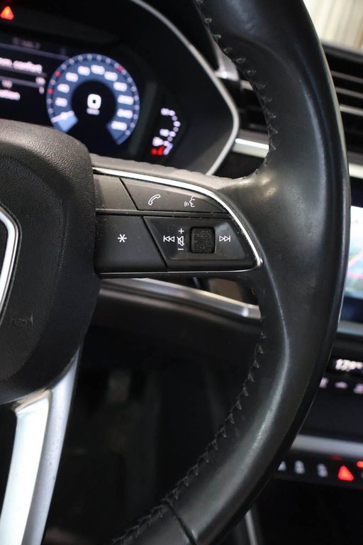 Audi Q3 KOMFORT QUATRO + TOIT OUVRANT 2020 à Terrebonne, Québec - 18 - w1024h768px