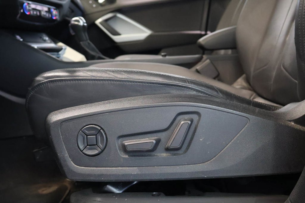 Audi Q3 KOMFORT QUATRO + TOIT OUVRANT 2020 à Terrebonne, Québec - 13 - w1024h768px