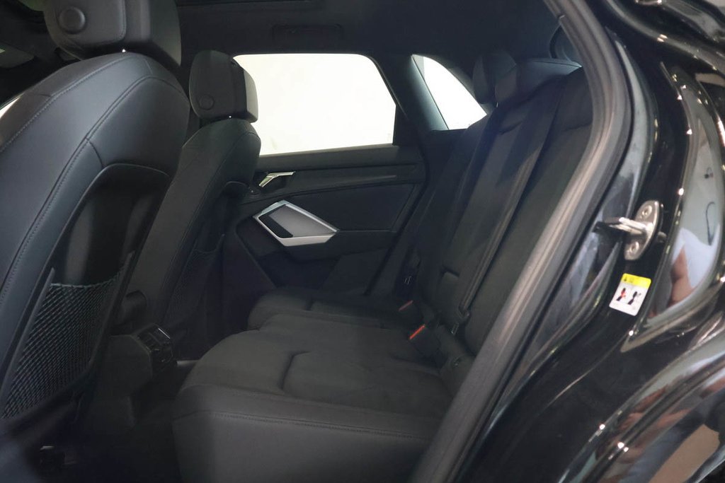 Audi Q3 KOMFORT + AWD + TOIT OUVRANT PANO 2025 à Terrebonne, Québec - 27 - w1024h768px