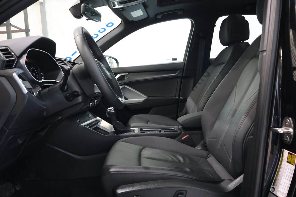 Audi Q3 KOMFORT + AWD + TOIT OUVRANT PANO 2025 à Terrebonne, Québec - 10 - w1024h768px
