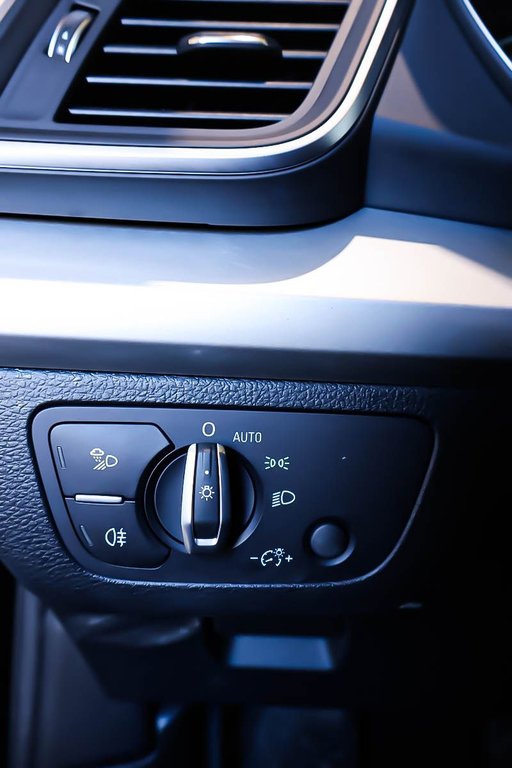 Audi Q5 KOMFORT + AWD + CUIR + CARPLAY 2023 à Terrebonne, Québec - 18 - w1024h768px