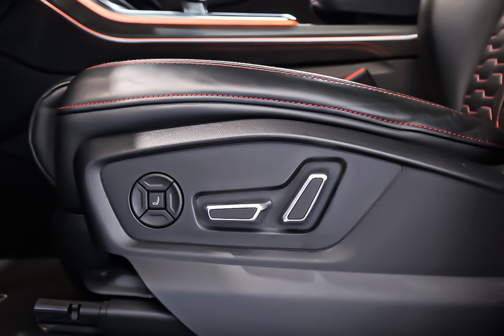 Audi RSQ8 AWD + TOIT OUVRANT PANO + CAMERA 360 + CUIR + GPS 2022 à Terrebonne, Québec - 13 - w1024h768px