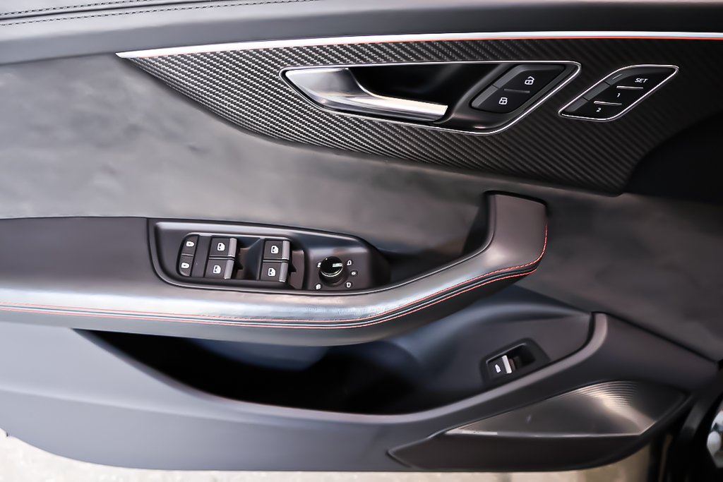 Audi RSQ8 AWD + TOIT OUVRANT PANO + CAMERA 360 + CUIR + GPS 2022 à Terrebonne, Québec - 29 - w1024h768px