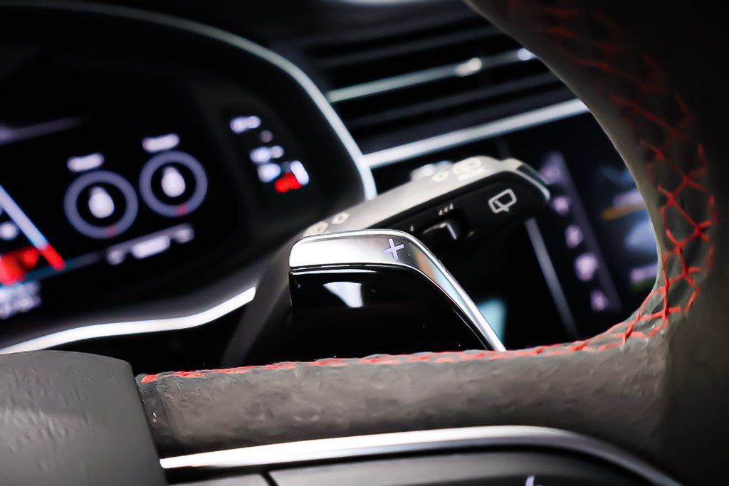 Audi RSQ8 AWD + TOIT OUVRANT PANO + CAMERA 360 + CUIR + GPS 2022 à Terrebonne, Québec - 19 - w1024h768px