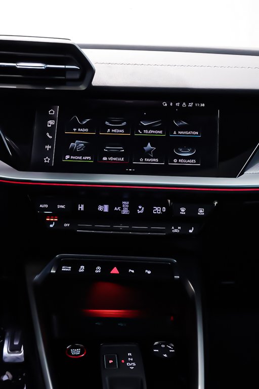 2023 Audi S3 TECHNIK + AWD + TOIT OUVRANT in Terrebonne, Quebec - 21 - w1024h768px