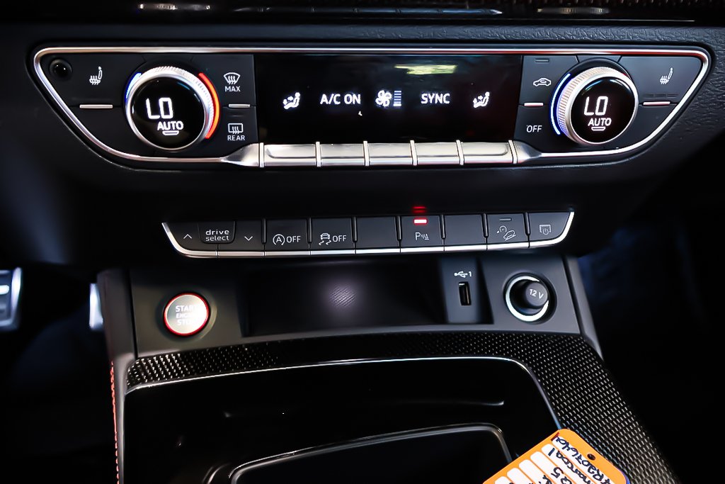 Audi SQ5 PROGRESSIV + AWD + TOIT OUVRANT PANO 2024 à Terrebonne, Québec - 25 - w1024h768px