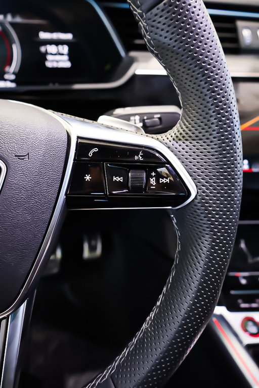 Audi SQ8 E-TRON SPORTBACK + AWD + TOIT OUVRANT PANO 2024 à Terrebonne, Québec - 18 - w1024h768px