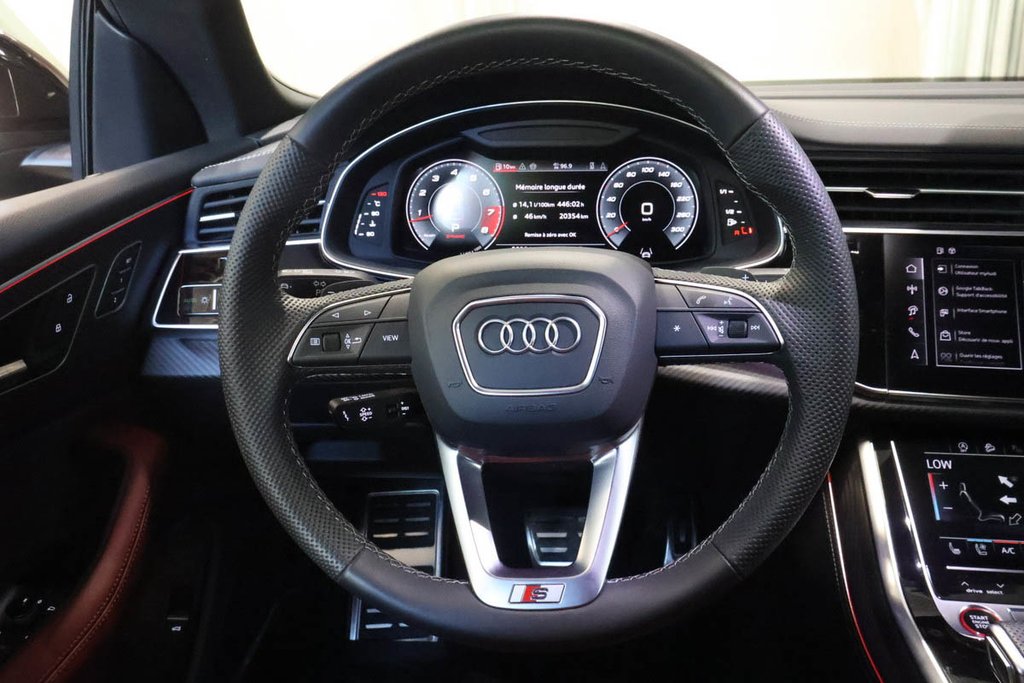 2025 Audi SQ8 AWD + TOIT OUVRANT PANNO + ATTACHE-REMORQUE in Terrebonne, Quebec - 15 - w1024h768px