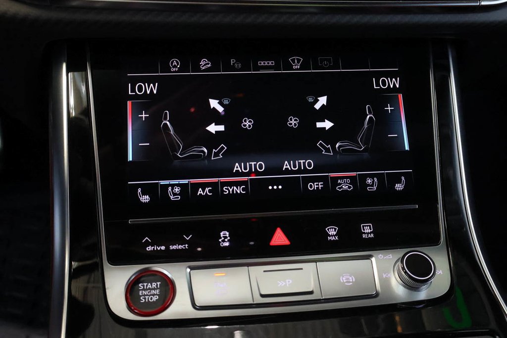 2025 Audi SQ8 AWD + TOIT OUVRANT PANNO + ATTACHE-REMORQUE in Terrebonne, Quebec - 26 - w1024h768px