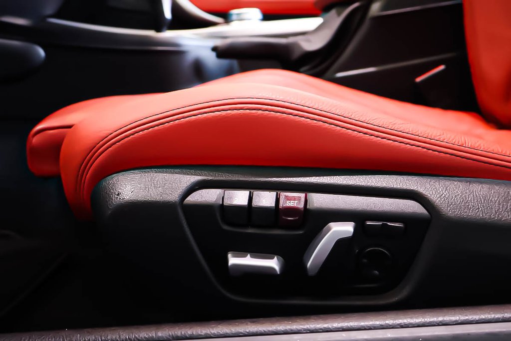 BMW 2 Series M240i xDRIVE + CONVERTIBLE + CUIR 2021 à Terrebonne, Québec - 14 - w1024h768px