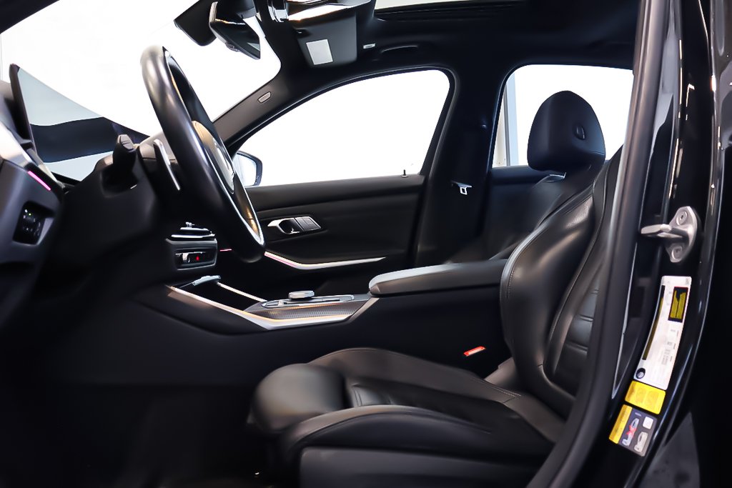 2023 BMW 3 Series 330e xDRIVE + PHEV + ENSEMBLE PREMIUM ESSENTIAL in Terrebonne, Quebec - 7 - w1024h768px