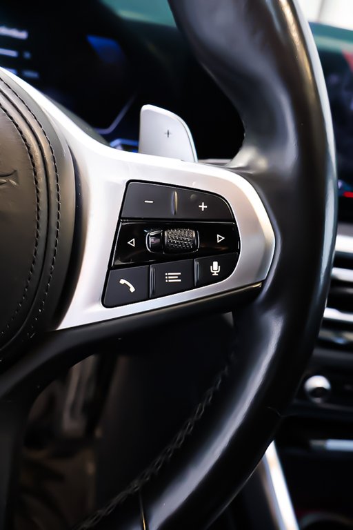 2023 BMW 3 Series 330e xDRIVE + PHEV + ENSEMBLE PREMIUM ESSENTIAL in Terrebonne, Quebec - 13 - w1024h768px