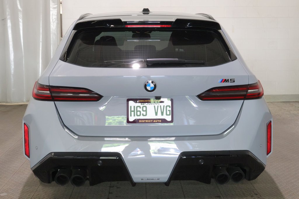 2025 BMW M5 TOURING + PHEV + TOIT DE VERRE in Terrebonne, Quebec - 4 - w1024h768px