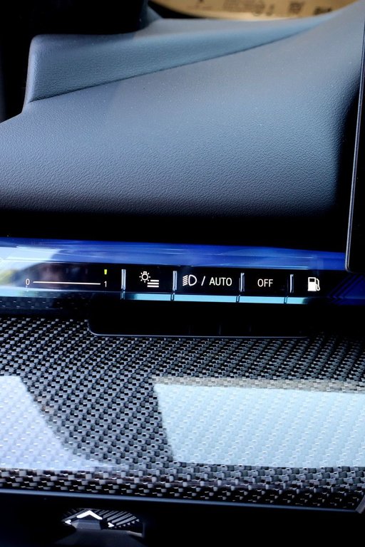 2025 BMW M5 TOURING + PHEV + TOIT DE VERRE in Terrebonne, Quebec - 20 - w1024h768px