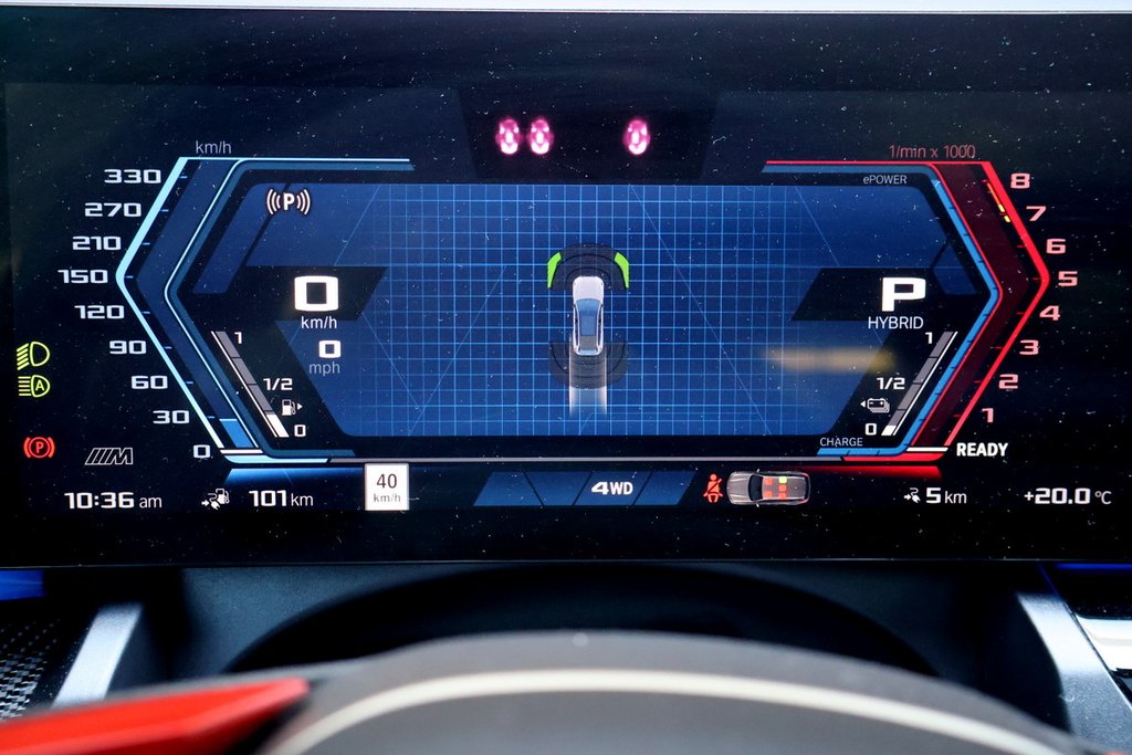 2025 BMW M5 TOURING + PHEV + TOIT DE VERRE in Terrebonne, Quebec - 19 - w1024h768px
