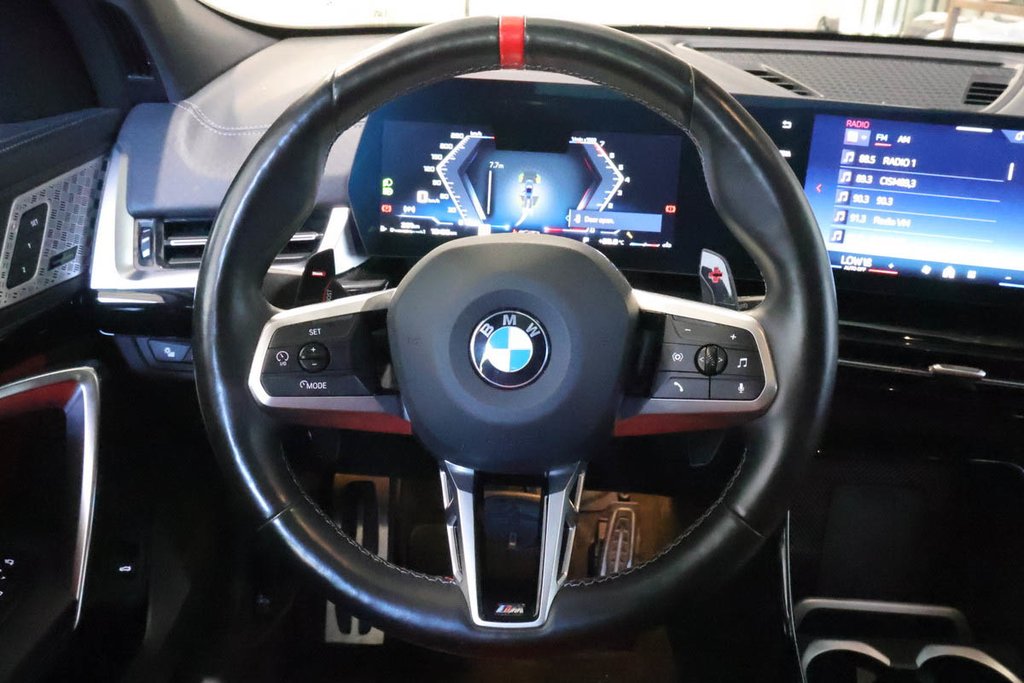 2024 BMW X2 M35i xDRIVE + CUIR + TOIT OUVRANT PANO in Terrebonne, Quebec - 15 - w1024h768px