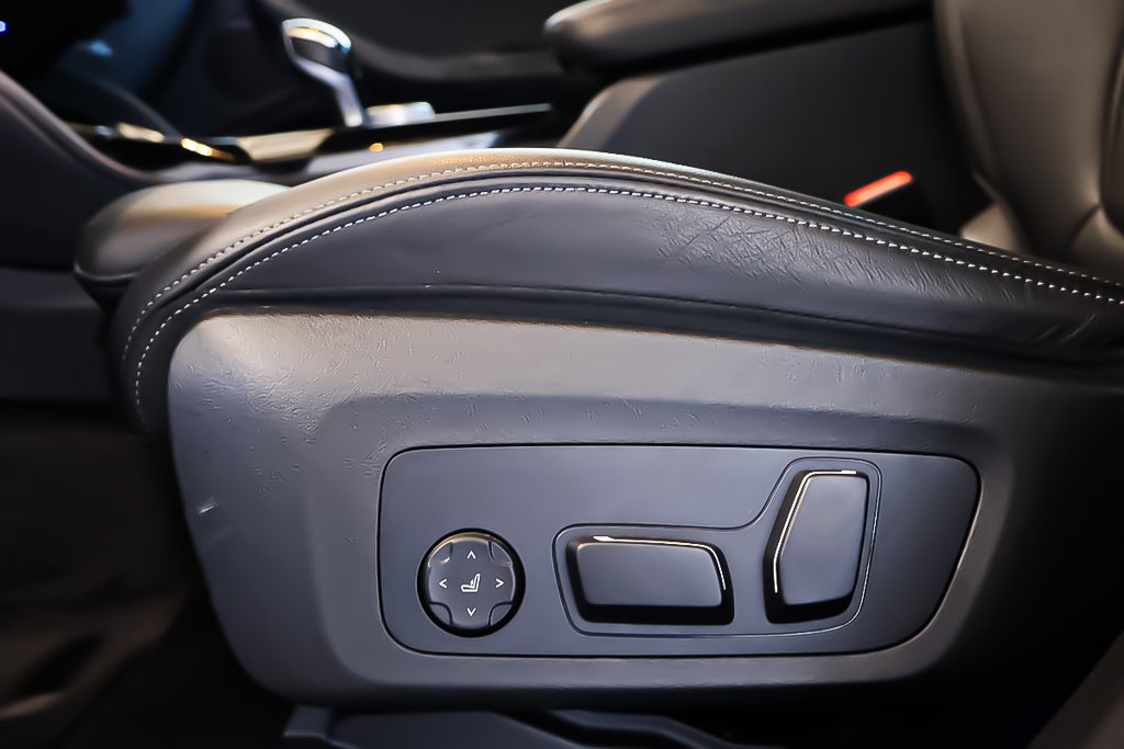 BMW X4 XDRIVE30I + AWD + TOIT OUVRANT PANO 2025 à Terrebonne, Québec - 13 - w1024h768px