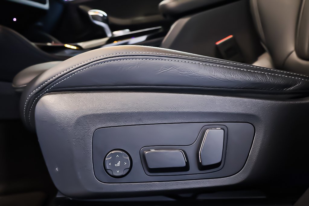 BMW X4 XDRIVE30I + AWD + TOIT OUVRANT PANO 2025 à Terrebonne, Québec - 13 - w1024h768px