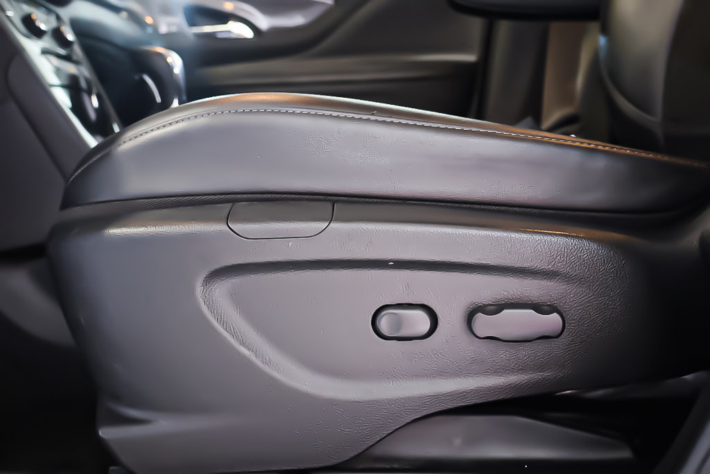 2018 Buick Encore SPORT TOURING + AWD +  CARPLAY in Terrebonne, Quebec - 9 - w1024h768px