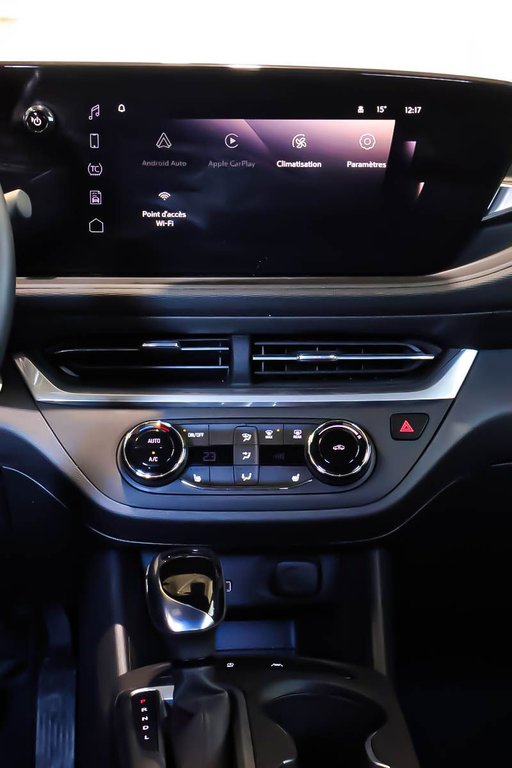 Buick ENVISTA PRIVILEGE + TA + DEMARREUR + CARPLAY 2024 à Terrebonne, Québec - 15 - w1024h768px