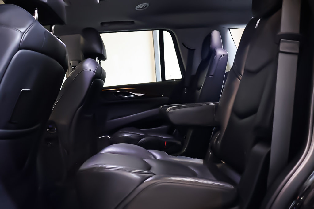 Cadillac Escalade PREMIUM LUXURY + AWD + TOIT OUVRANT + CUIR 2019 à Terrebonne, Québec - 31 - w1024h768px