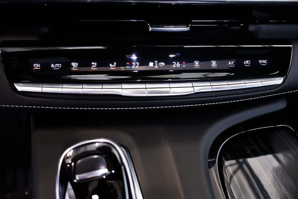 Cadillac Escalade SPORT 4RM + V8 6.2L + TOIT OUVRANT PANO 2021 à Terrebonne, Québec - 26 - w1024h768px