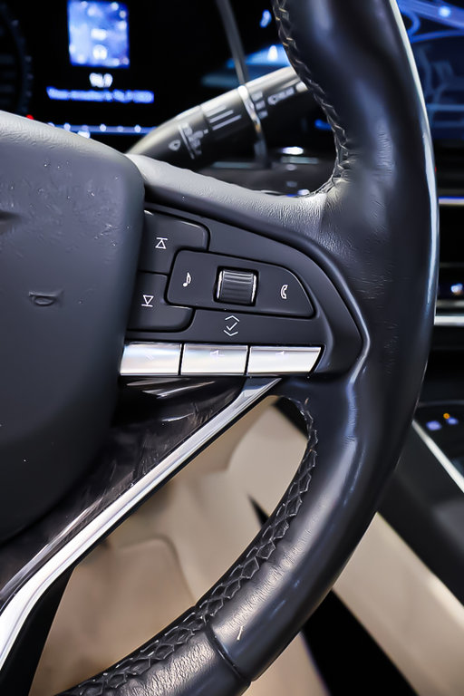 2022 Cadillac Escalade PREMIUM LUXURY + 4RM + TOIT OUVRANT PANO in Terrebonne, Quebec - 19 - w1024h768px