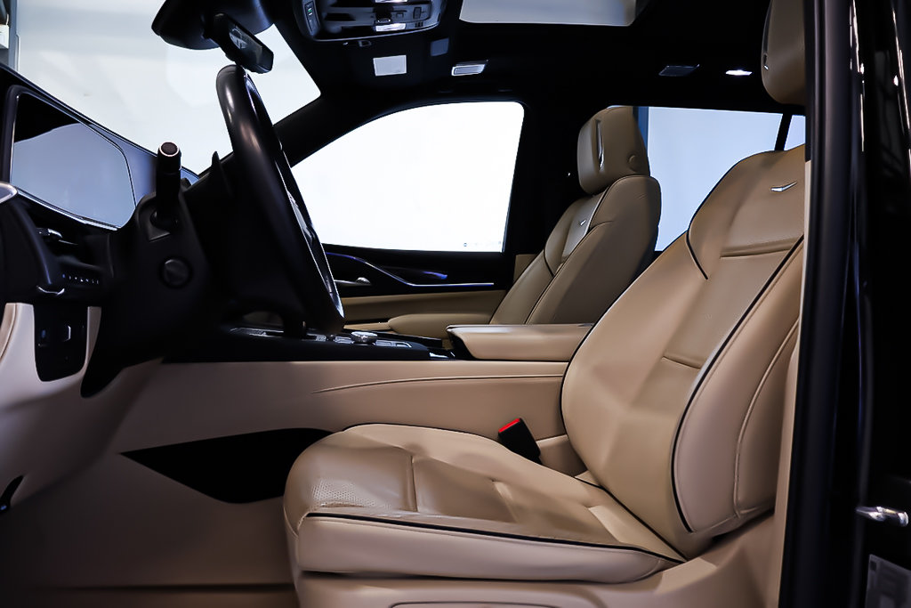 2022 Cadillac Escalade PREMIUM LUXURY + 4RM + TOIT OUVRANT PANO in Terrebonne, Quebec - 11 - w1024h768px