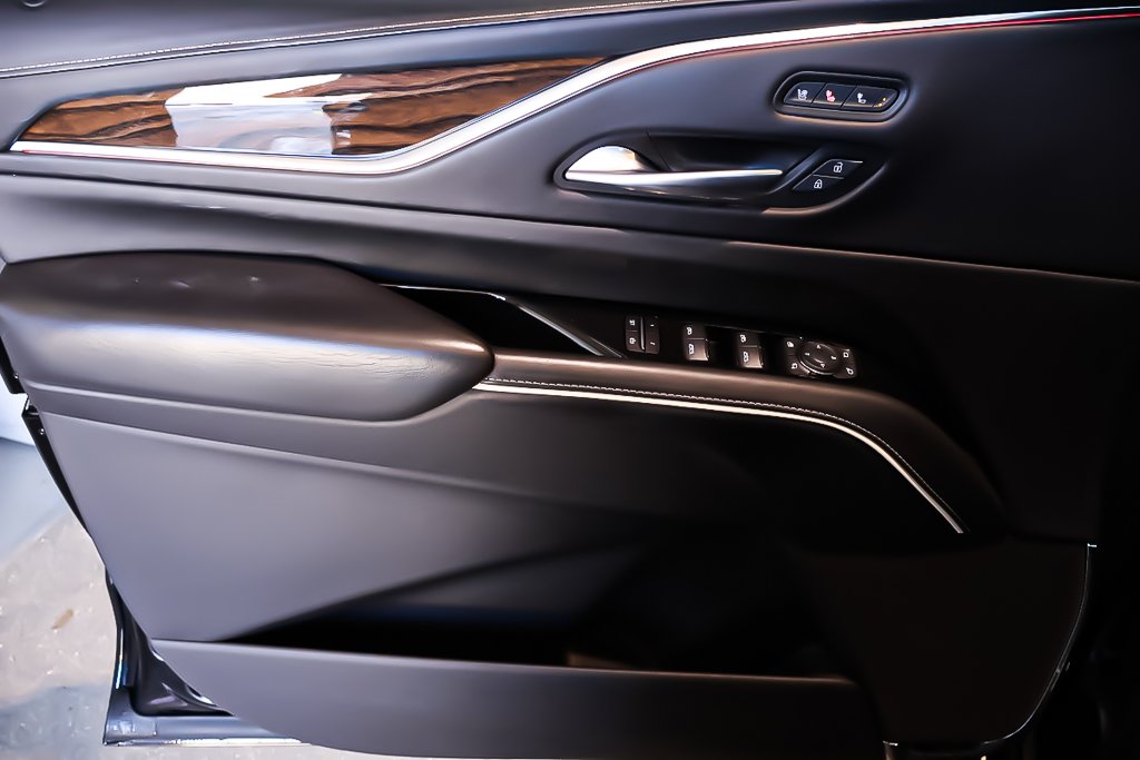 Cadillac Escalade PLATINUM SPORT 4RM + TOIT OUVRANT PANO 2022 à Terrebonne, Québec - 31 - w1024h768px