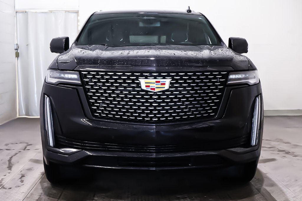 2023 Cadillac Escalade LUXURY 4RM + V8 6.2L in Terrebonne, Quebec - 2 - w1024h768px