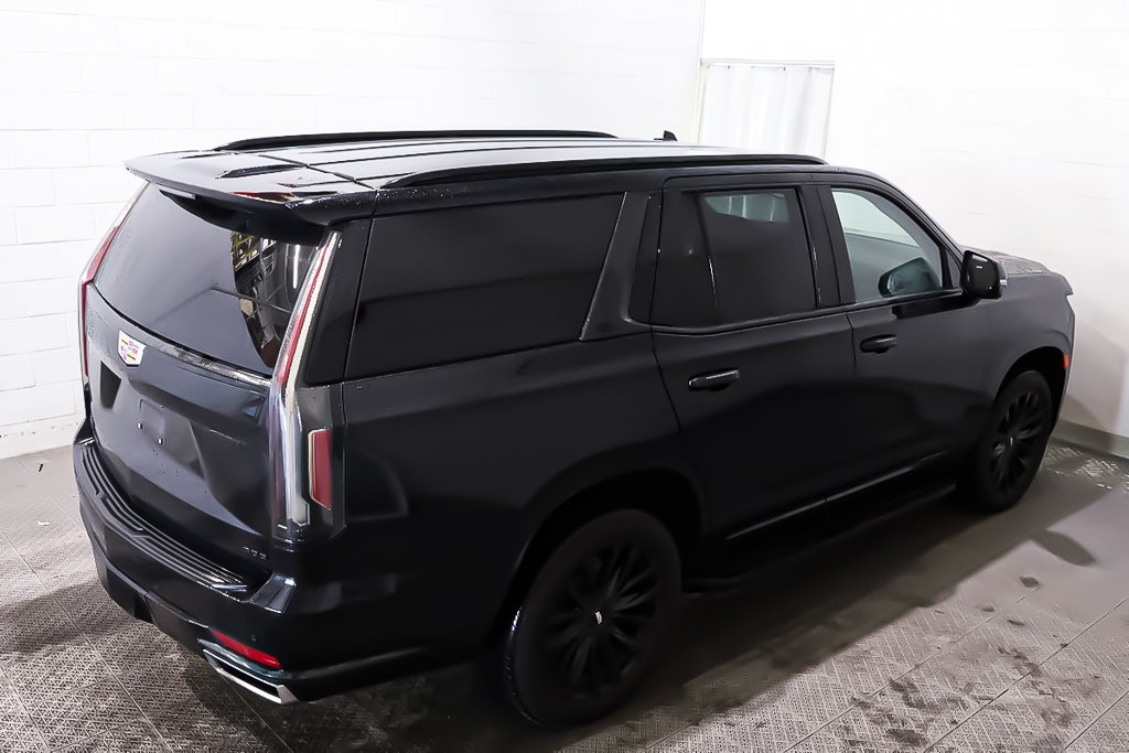 2023 Cadillac Escalade LUXURY 4RM + V8 6.2L in Terrebonne, Quebec - 10 - w1024h768px