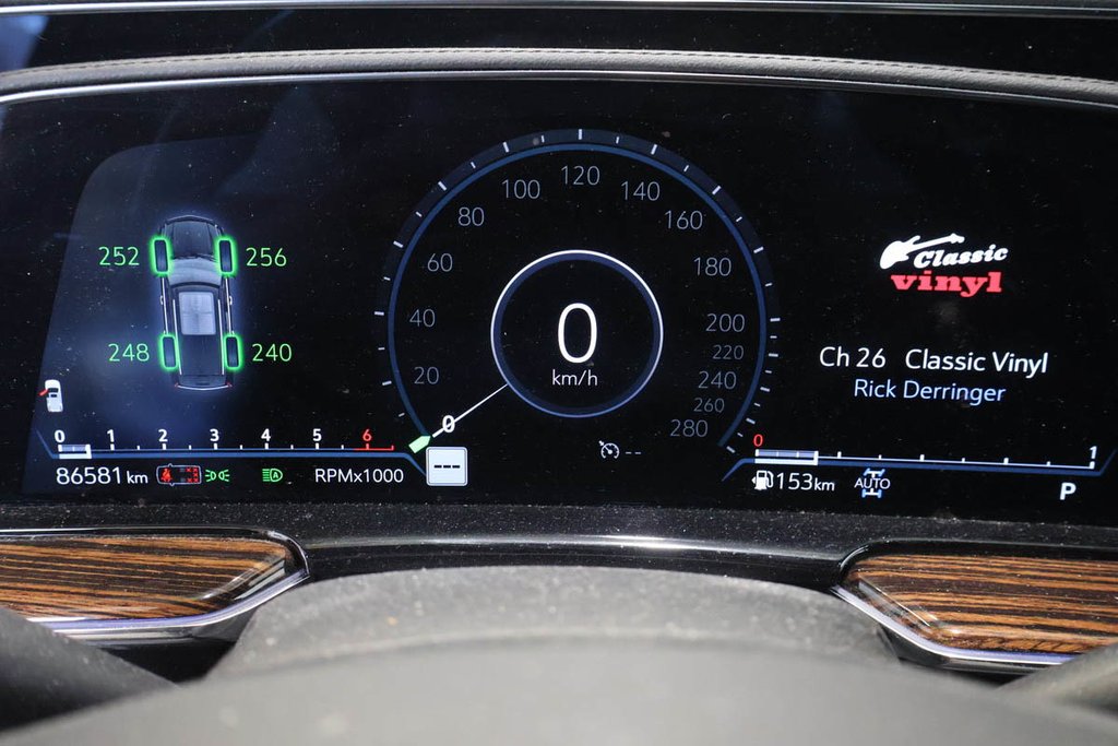 Cadillac Escalade LUXURY 4WD + V8 6.2L 2023 à Terrebonne, Québec - 22 - w1024h768px