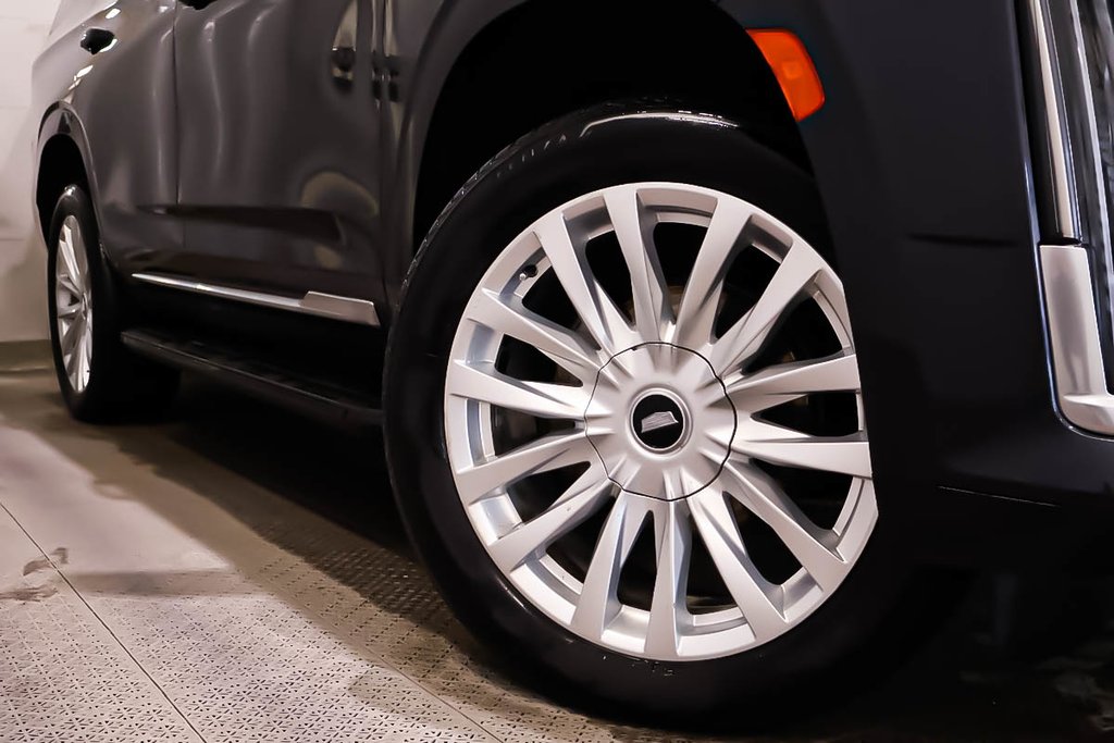 Cadillac Escalade 4RM LUXURY + V8 6.2L + CUIR + TOIT OUVRANT PANO 2024 à Terrebonne, Québec - 23 - w1024h768px