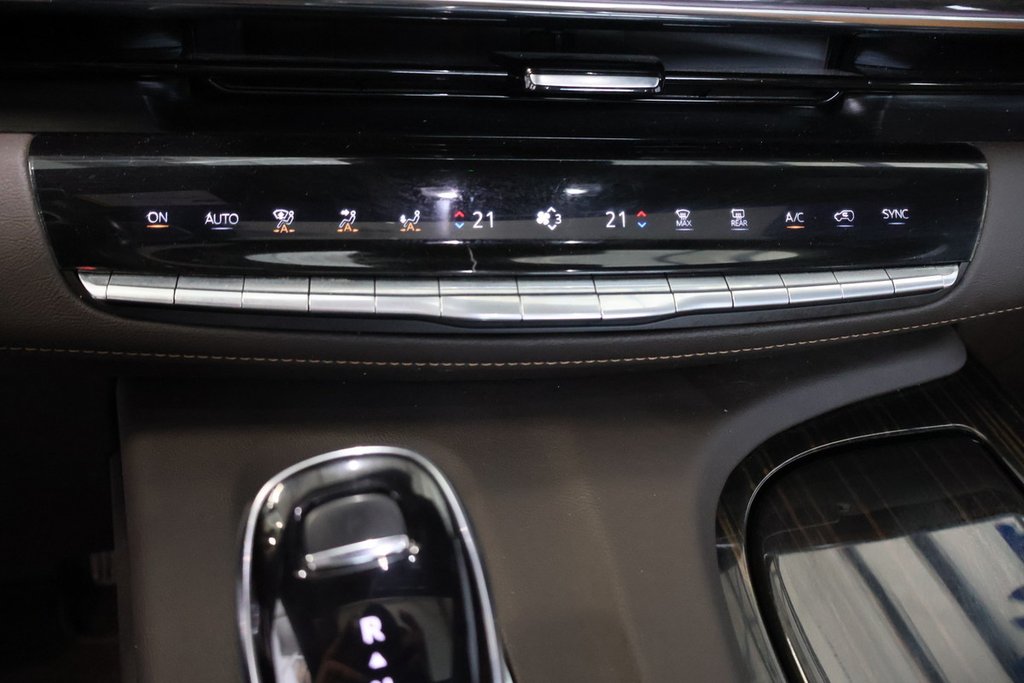 Cadillac Escalade SPORT + AWD + ENSEMBLE ONYX + TOIT OUVRANT PANO 2024 à Terrebonne, Québec - 27 - w1024h768px