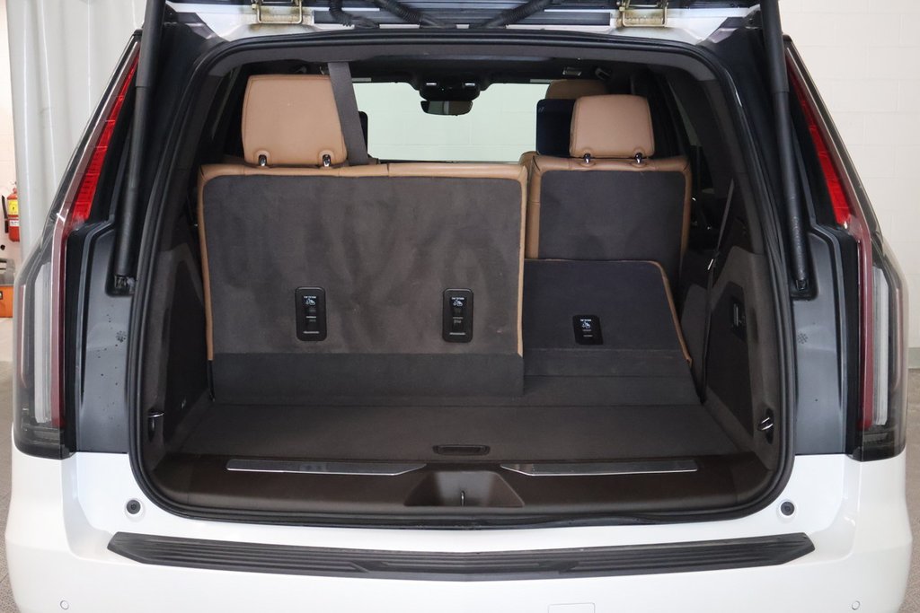 Cadillac Escalade SPORT + AWD + ENSEMBLE ONYX + TOIT OUVRANT PANO 2024 à Terrebonne, Québec - 7 - w1024h768px