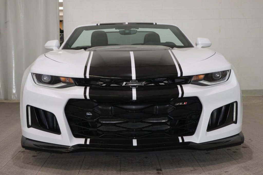 2022 Chevrolet Camaro ZL1 + CONVERTIBLE + RWD + AUTOMATIQUE in Terrebonne, Quebec - 3 - w1024h768px