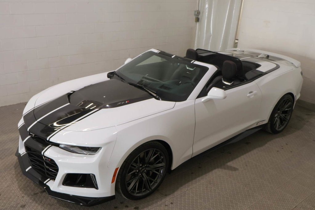 2022 Chevrolet Camaro ZL1 + CONVERTIBLE + RWD + AUTOMATIQUE in Terrebonne, Quebec - 5 - w1024h768px