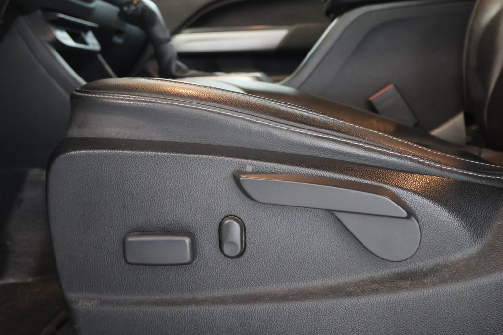 2021 Chevrolet Colorado ZR2 + 4WD + CREW CAB + SHORT BOX in Terrebonne, Quebec - 11 - w1024h768px