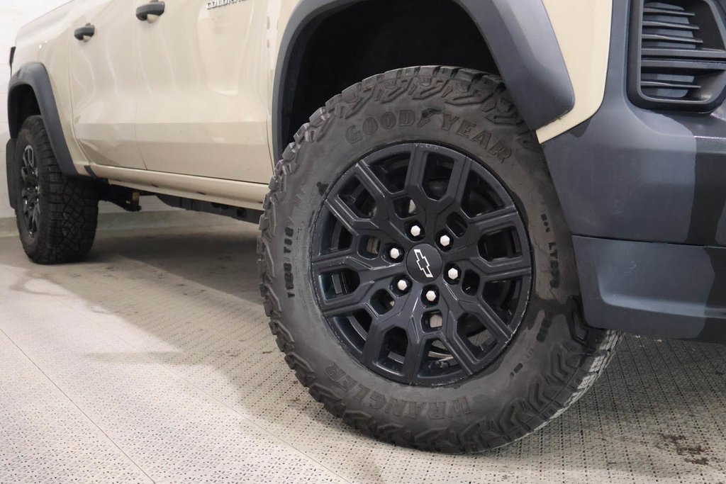 Chevrolet Colorado TRAIL BOSS 4RM + ATTELAGE DE REMORQUE 2024 à Terrebonne, Québec - 9 - w1024h768px