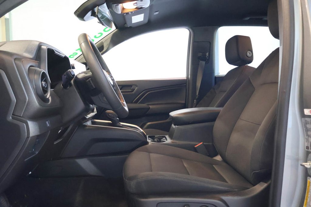 2024 Chevrolet Colorado 4WD TRAIL BOSS + CREW CAB + SWB in Terrebonne, Quebec - 10 - w1024h768px