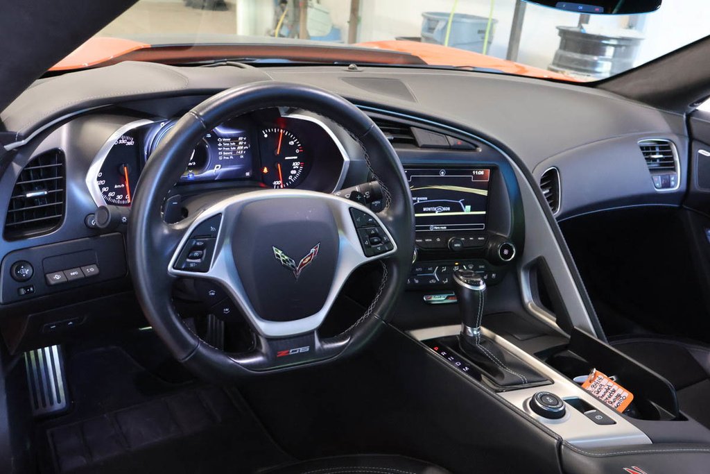 Chevrolet Corvette Z06 3LZ + V8 6.2L + 650 HP + RWD + TOIT TARGA 2019 à Terrebonne, Québec - 15 - w1024h768px